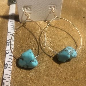 “CAMI” TURQUOISE HOOP EARRINGS